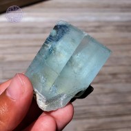 Aquamarine with Mica, 91g