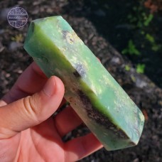 Chrysoprase, 141g, 106mm
